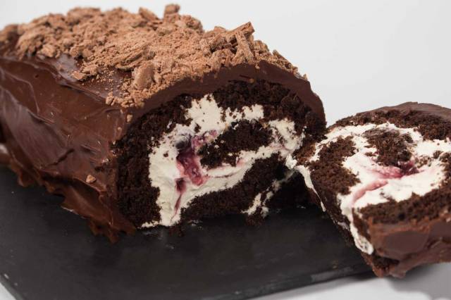 black-forest-roulade