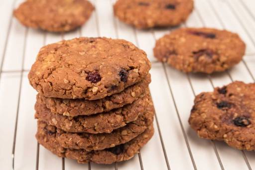 chocolate-and-blackberry-oat-cookie-stack-RoseHartSweets